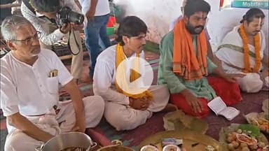 गया टाउन सीडी ब्लॉक: गया के देवघाट पर समाजसेवी चंदन कुमार सिंह ने किया सामूहिक पिंडदान, तर्पण और श्राद्ध