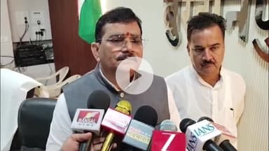 खंडवा नगर: खंडवा सांसद ने रखी बात, खंडवा मस्जिद में बिहार के इमाम को रुकवाया, FIR: औवेसी बोले- SP को अनुच्छेद-19 पढ़ने की जरूरत