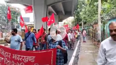 नामकुम: बिहार झारखंड सेल्स रिप्रेजेंटेटिव्स यूनियन ने डोरंडा के पास सेल्स प्रमोशन एम्प्लॉइज एक्ट सख्ती से लागू करने की मांग की