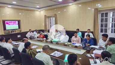 मुंगेर: समाहरणालय में जिला स्तरीय अंतर्विभागीय जिला समन्वय समिति की बैठक संपन्न हुई