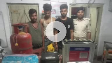 बरौनी: जीरोमाइल पुलिस ने तीन जगहों से चोरी के सामान के साथ तीन अभियुक्तों को किया गिरफ्तार