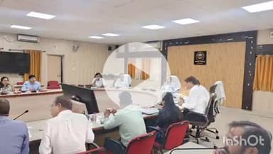 बलरामपुर: जिलाधिकारी की अध्यक्षता में कलेक्ट्रेट सभागार में पोषण समिति की बैठक हुई