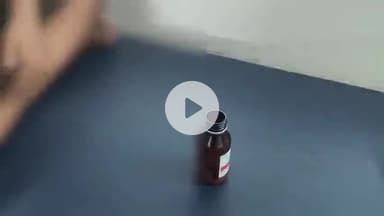 लोहरदगा: लोहरदगा में 4 वर्षीय बच्चे की बाल-बाल बची जान, सेटिरिज़िन सिरप में टैबलेट मिलाकर पीने से बिगड़ी थी हालत