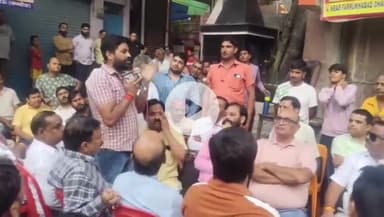 छिबरामऊ: छिबरामऊ में नवदुर्गा सेवा समिति ने सर्वसम्मति से राजीव दुबे को अध्यक्ष चुना, इस बार शोभायात्रा होगी भव्य और दिव्य