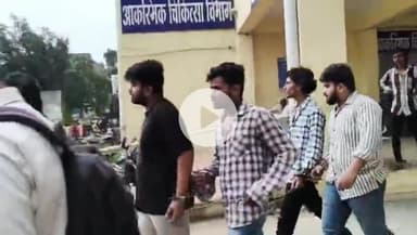 खंडवा नगर: खंडवा: शराब में धुत चार बदमाशों ने आरक्षक से मारपीट की, वर्दी फाड़ी, पुलिस ने किया गिरफ्तार