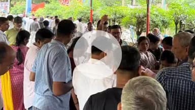 बीसलपुर: संजय रॉयल पार्क पहुंचे तमाम शिक्षकों ने टीईटी से संबंधित ज्ञापन राज्य मंत्री के प्रतिनिधि को दिया