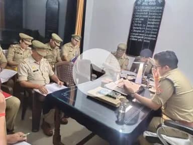 कलीनगर: माधोटांडा थाने के अपर पुलिस अधीक्षक ने किया औचक निरीक्षण, लंबित विवेचनाओं को निपटने के लिए दिए निर्देश