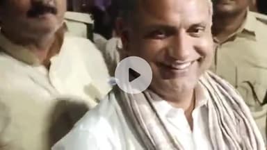 बक्सर: बक्सर सांसद ने पीएम की तुलना 'शोले' के जेलर से की, कहा- अमित शाह की बीसीसीआई ने भारत को गिरवी रखा