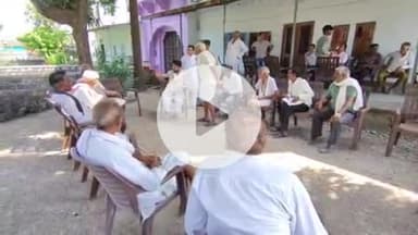 पीपलदा: पीपल्दा विधायक चेतन पटेल ने कोलाना में अपने निजी आवास पर ग्रामीणों की जनसुनवाई की, समस्याओं को हल करवाने का दिया आश्वासन