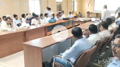 सासाराम: सासाराम के जनता दरबार हॉल में AEO का प्रशिक्षण कार्यक्रम आयोजित किया गया