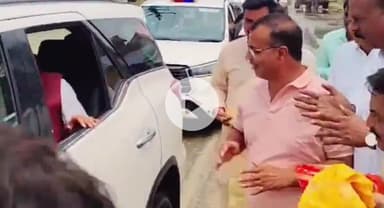 बुदनी: केंद्रीय कृषि मंत्री शिवराज सिंह चौहान पहुंचे बकतरा, कार्यकर्ताओं ने किया स्वागत व सम्मान