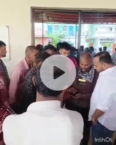 बेमेतरा: बेमेतरा विधायक कार्यालय में MLA दीपेश साहू ने क्षेत्रवासियों की सुनी फरियाद, आवेदनों के निराकरण के दिए निर्देश