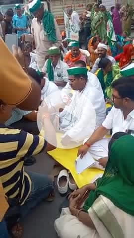 लखनऊ नगर निगम में हो रहे भ्रष्टाचार को लेकर किसान यूनियन से पहुंचे किसान #लगातार किया तीन दिन तक धरना प्रदर्शन