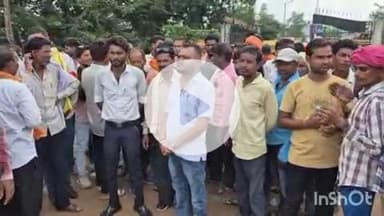 बेमेतरा: बेमेतरा कलेक्ट्रेट में आवारा मवेशी और बिजली समस्या को लेकर मऊ क्षेत्र के ग्रामीणों से कलेक्टर ने की मुलाकात