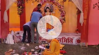 झाझा: झाझा के कई रेल विभागों में रेलकर्मियों ने भगवान विश्वकर्मा की प्रतिमा स्थापित कर श्रद्धा पूर्वक पूजा की