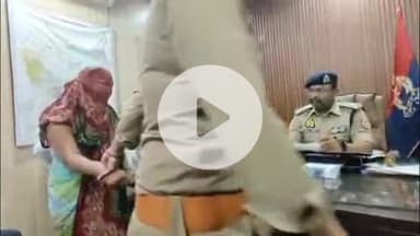 बलरामपुर: बलरामपुर पुलिस ने तुलसीपुर में चेन चोरी करने वाले अन्तरजनपदीय गिरोह की 2 महिलाओं को किया गिरफ्तार, एएसपी ने किया खुलासा