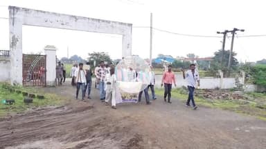 जैसीनगर: सुरखी में खाद के लिए किसानों की हुंकार, पूछा- जैसीनगर में ही भेदभाव क्यों?