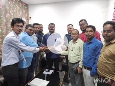 केशकाल: केशकाल विधायक नीलकंठ टेकाम से मिले डिप्लोमा इंजीनियर्स असोशिएशन, ज्ञापन सौंपकर बताई अपनी समस्याएं