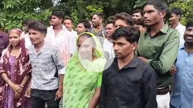 झाबुआ: कन्या विवाह राशि न मिलने पर हितग्राही राणापुर से कलेक्टर कार्यालय पहुंचे, गुहार लगाई