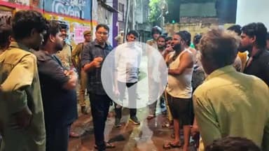 गोंडा: SP ने कानून व्यवस्था और चोरी की अफवाह के तहत क्षेत्र में रात्रि गश्त कर स्थिति का लिया जायज़ा, CO और SHO को दिए निर्देश