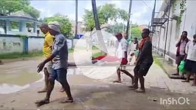 आरा: रामफल के टोला स्थित नदी में डूबने से शौच करने गए बुजुर्ग की मौत, राजद नेता रघुपति यादव परिजनों से मिलने अस्पताल पहुंचे