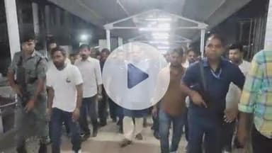 लाडपुरा: 9 दिवसीय कोटा-बूंदी प्रवास पर कोटा पहुँचे लोकसभा अध्यक्ष ओम बिरला का भाजपा नेताओं ने स्टेशन पर स्वागत किया