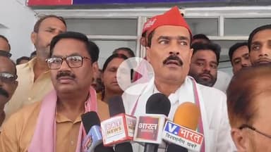 शाहजहांपुर: समाजवादी पार्टी ने 200 प्रदर्शनकारियों पर दर्ज एफआईआर निरस्त करने की मांग को लेकर पुलिस अधीक्षक से की मुलाकात