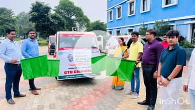 अरवल: नगर परिषद कार्यालय से अध्यक्ष द्वारा स्वच्छता अभियान की शुरुआत, सफाई वाहनों को हरी झंडी दिखाकर किया रवाना