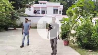 सिराथू: मलाक भायल में जलेबी बेचने वाले युवक पर घर में जानलेवा हमले का आरोप, पुलिस से की गई शिकायत