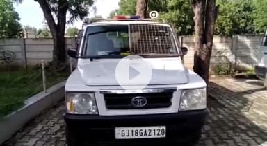 ગાંધીનગર: ગાંધીનગર નજીક આવેલા વાયુ શક્તિનગર એરફોર્સ સ્ટેશનના ક્વાર્ટર્સમાંથી રૂ.5.40 લાખની ચોરીનો પ્રદાફાસ કરાયો