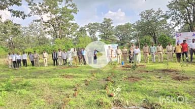 केशकाल: सेवा पखवाड़ा के तहत वन विभाग ने टाटामारी में किया पौधरोपण, पीएम के 75वें जन्मदिन पर नमो की तर्ज पर लगाए गए 75 पौधे