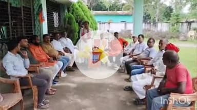 चकाई: चकाई में भाजपाइयों ने केक काटकर मनाया मोदी का जन्मदिन