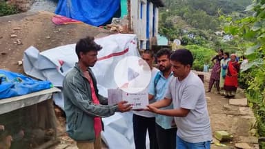 कांडा: कांडेकन्याल गांव में आपदा पीड़ित की मदद के लिए राहत सामग्री लेकर पहुंची भारतीय रेडक्रॉस सोसायटी की टीम