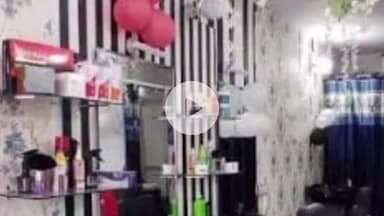 देहरादून: सैलून में युवती को बुलाकर युवक कर रहा था गंदा काम, हंगामा