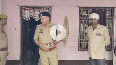 इटावा: चौबिया के नगला पाय में नवविवाहिता की संदिग्ध हालतों में मौत, डेढ़ साल के बेटे को छोड़ ससुरालीजन हुए फरार, हत्या का आरोप