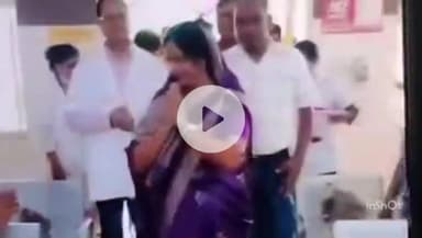 छिबरामऊ: 100 शैय्या अस्पताल में सेवा पखवाड़ा के तहत स्वास्थ्य शिविर का आयोजन, जिला पंचायत अध्यक्ष ने फीता काटकर किया शुभारंभ