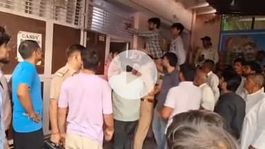 मथुरा: जैत में राधा रानी गर्ल्स हॉस्टल के कमरे में आग से GLA की छात्रा की मौत, परिजनों ने किया हंगामा