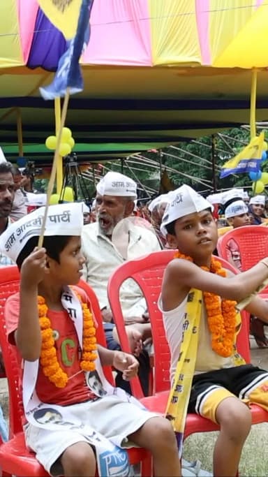 हर गली, हर गांव उठ रही एक ही बात
झाड़ू ही है हमारा विश्वास।