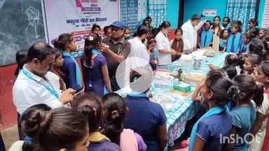 सुपौल: कस्तूरबा गांधी बालिका विद्यालय में स्वस्थ नारी सशक्त परिवार अभियान के तहत स्वास्थ्य जांच शिविर आयोजित