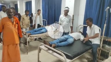 झालरापाटन: मिनी सचिवालय के सामने पिपलोदी पीड़ितों के न्याय के लिए अनशन पर बैठे दो अनशनकारियों की बिगड़ी तबीयत, भर्ती झालावाड़ अस्पताल