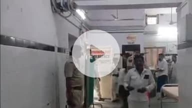 बाड़मेर: बाड़मेर शहर के सफेद आंकड़ा रोड निवासी युवक ने चाकू से खुद का गला काटकर आत्महत्या का प्रयास किया