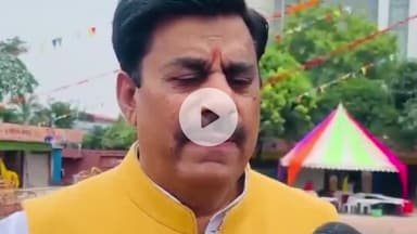 हुज़ूर: भोपाल में गरबा को लेकर सियासत तेज, रामेश्वर शर्मा बोले- 'परिवार संग आएं, अकेले लड़कों को प्रवेश नहीं'