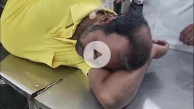 गिरिडीह: कर्बला रोड पर हमलावरों ने भीमनाथ गोस्वामी पर हमला कर किया घायल, सदर अस्पताल में इलाज जारी