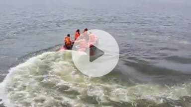 బీబీ నగర్: బీబీనగర్ చెరువుల దూకి యువకుడు ఆత్మహత్య ఎన్డిఆర్ఎఫ్ బృందంతో గాలింపు చర్యలు