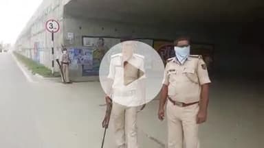 शिवसागर: शिवसागर थाने के गिरधरिया मोड़ के समीप ट्रक की चपेट में आने से बाइक सवार एक युवक की मौत, दूसरा घायल