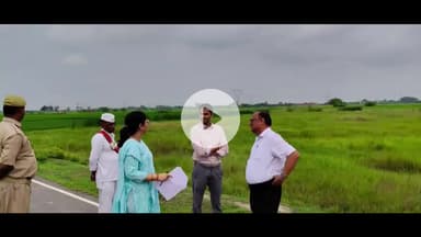 मंझनपुर: अवाना आलमपुर में जिलाधिकारी ने मौके पर जाकर बैनामा विलेख का किया सत्यापन