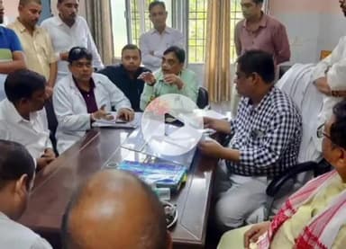 बिल्हौर: बिल्हौर में एमएलसी अरुण पाठक ने लोगों की जन समस्याएं सुनीं