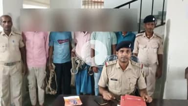 रामगढ़वा: रामगढ़वा थाना पुलिस ने विशेष अभियान के तहत अलग-अलग मामलों में कुल 6 लोगों को गिरफ्तार कर जेल भेजा