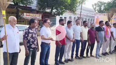 जगदलपुर: सेवा पखवाड़े में स्वच्छता ही सेवा अभियान के तहत दंतेश्वरी मंदिर प्रांगण में वाकथान का आयोजन किया गया