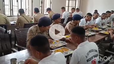 मुज़फ्फरनगर: एसएसपी संजय कुमार वर्मा ने पुलिस लाइन में परेड की सलामी ली, निरीक्षण कर पुलिसकर्मियों को दिए आवश्यक दिशा-निर्देश